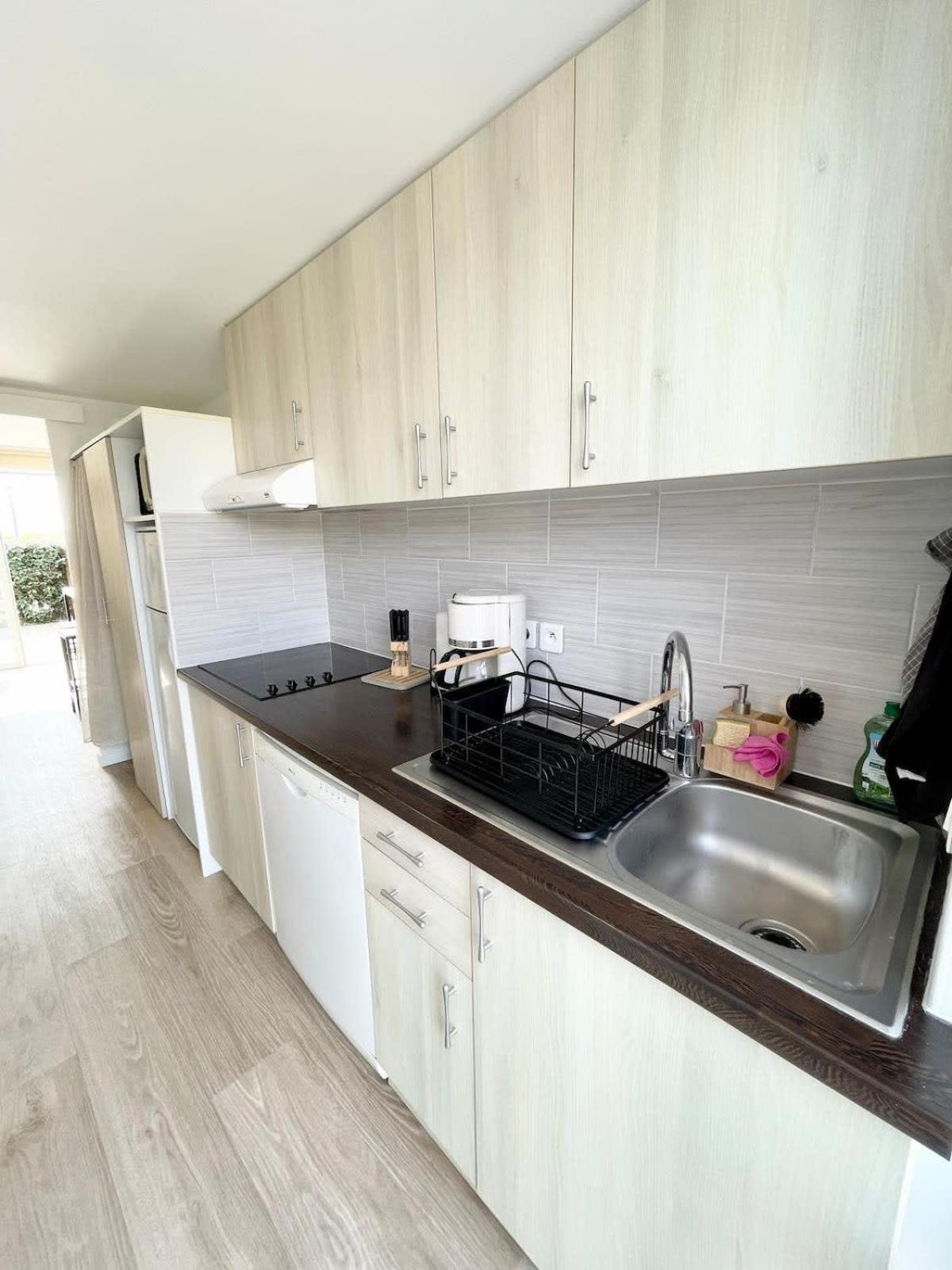 Maisonnette De Charme Refaite A Neuf Vue Mer Guidel Exterior photo