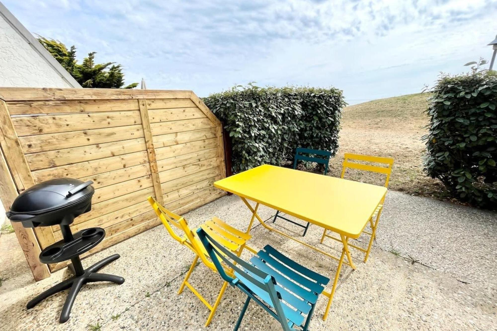 Maisonnette De Charme Refaite A Neuf Vue Mer Guidel Exterior photo